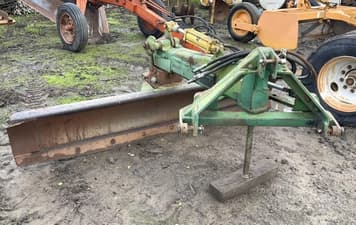 Main image John Deere 115