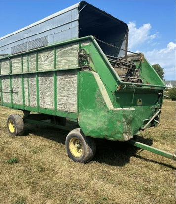 Main image John Deere 115