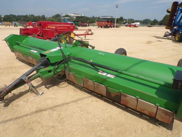 Image of John Deere 115 equipment image 2
