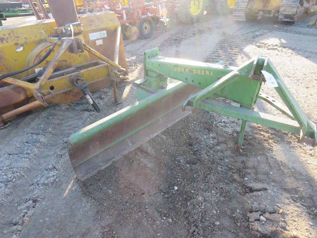 Image of John Deere 115 Image 0