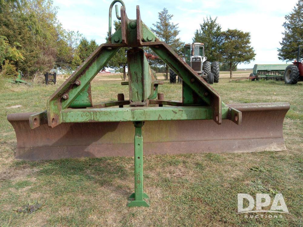 Image of John Deere 115 Primary image