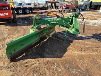Main image John Deere 115