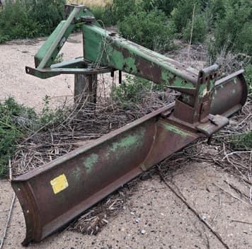 Main image John Deere 115