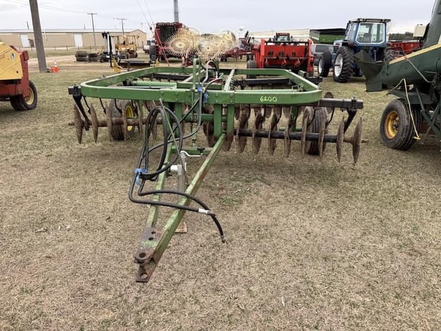 Image of John Deere 115 equipment image 1