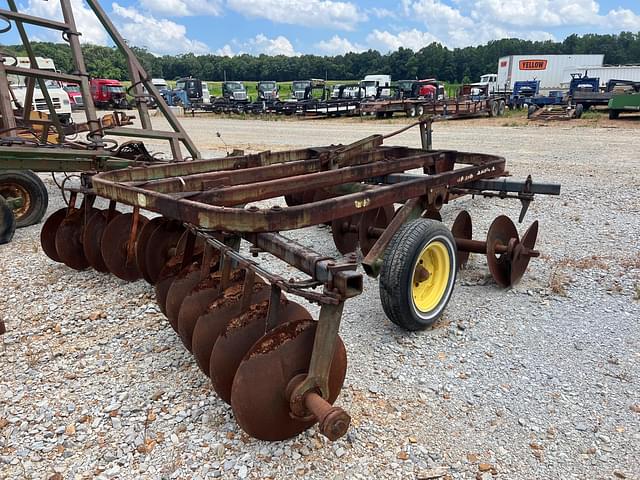 Image of John Deere 115 equipment image 3