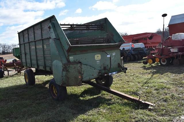 Image of John Deere 115 equipment image 2