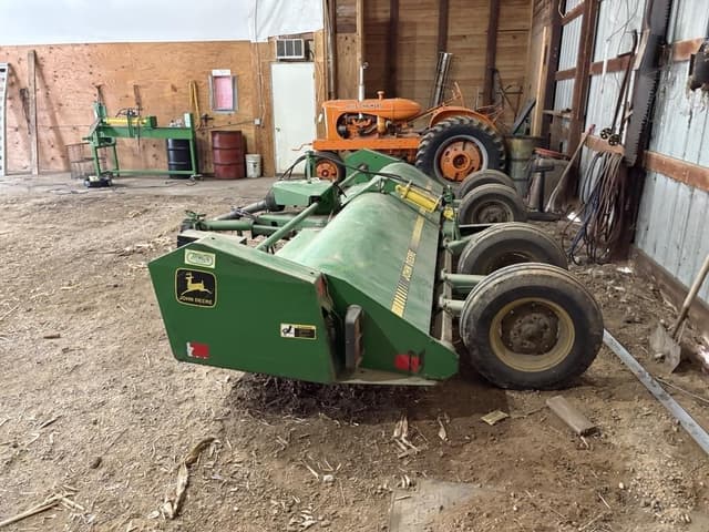 Image of John Deere 115 equipment image 2