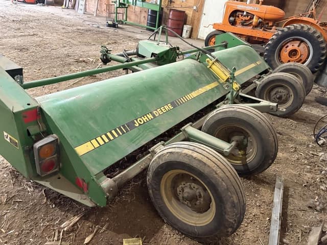 Image of John Deere 115 equipment image 3