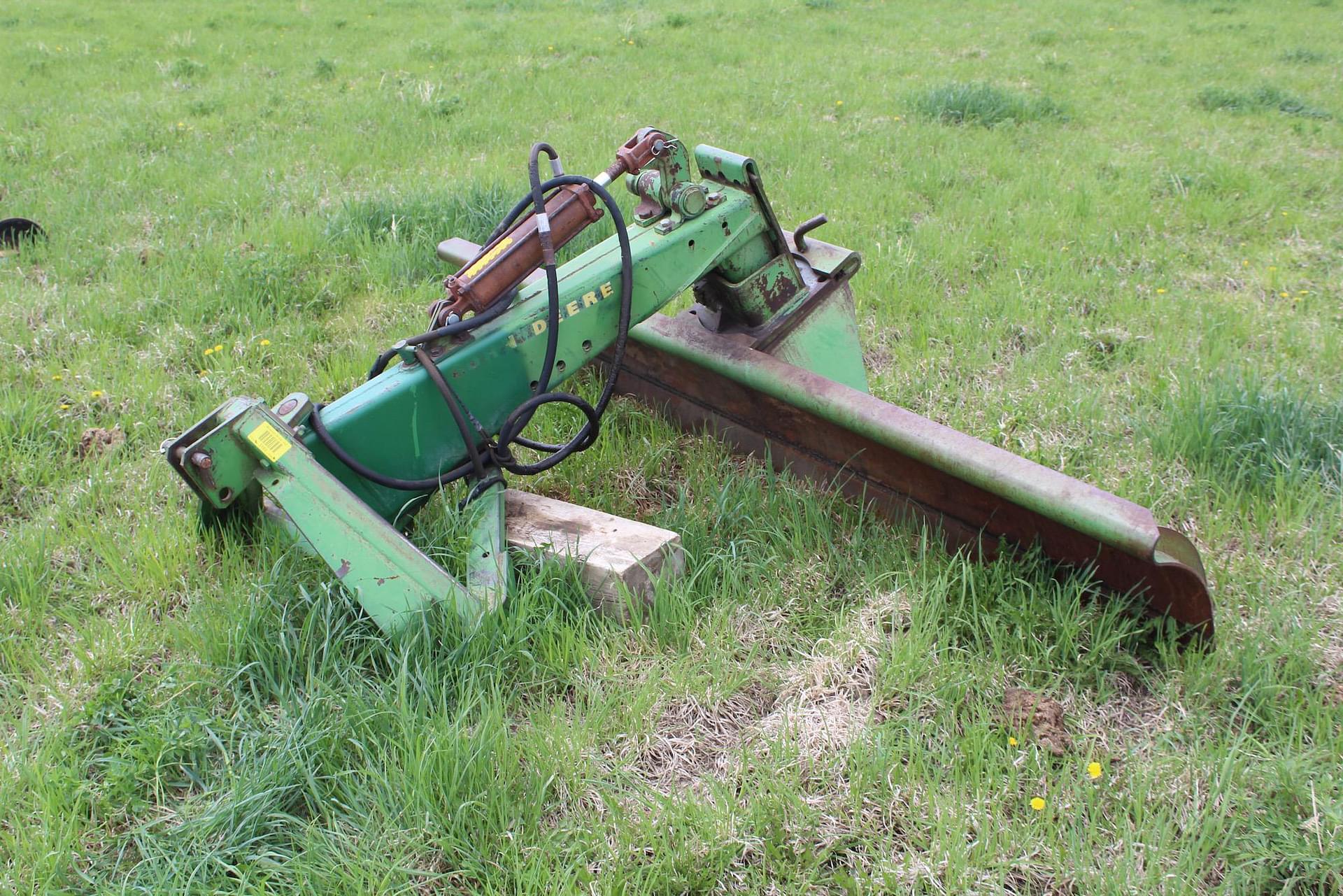 Main image John Deere 115 3