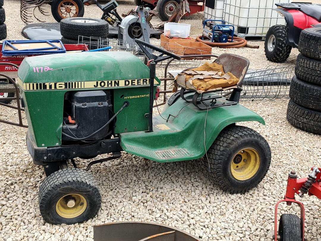 Image of John Deere 116 Primary image