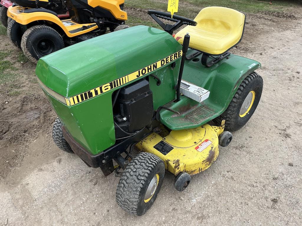 Main image John Deere 116