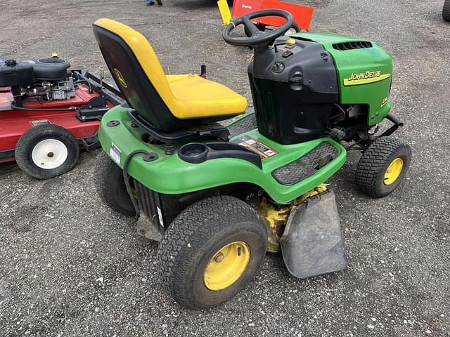 Image of John Deere L118 equipment image 2