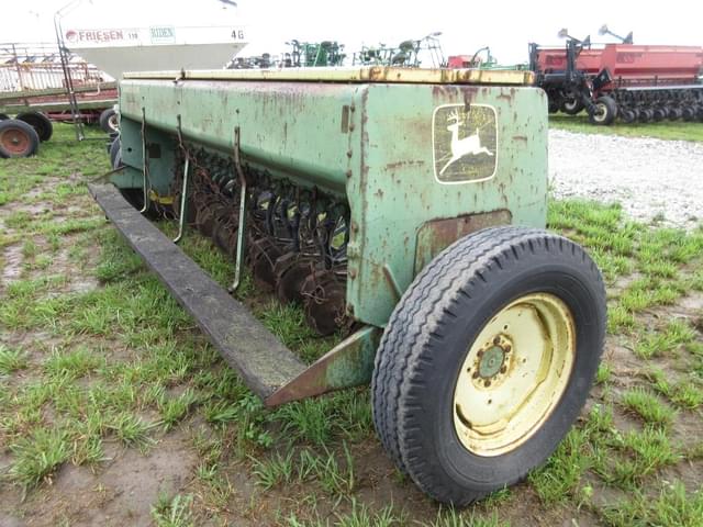 Image of John Deere Undetermined equipment image 2