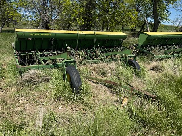 Image of John Deere E0LLA equipment image 3