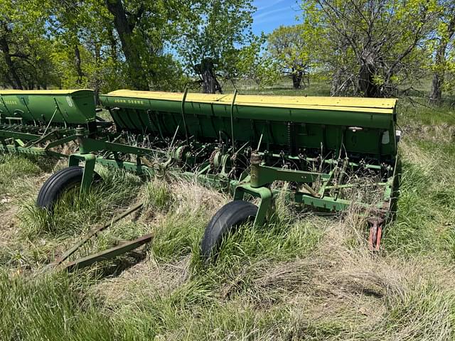 Image of John Deere E0LLA equipment image 4