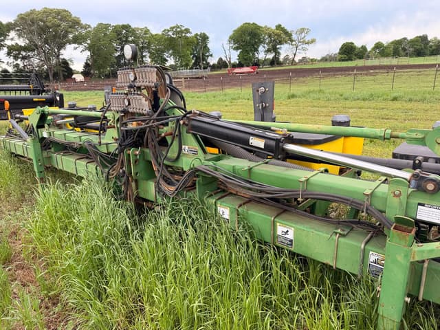 Image of John Deere 1720 equipment image 4