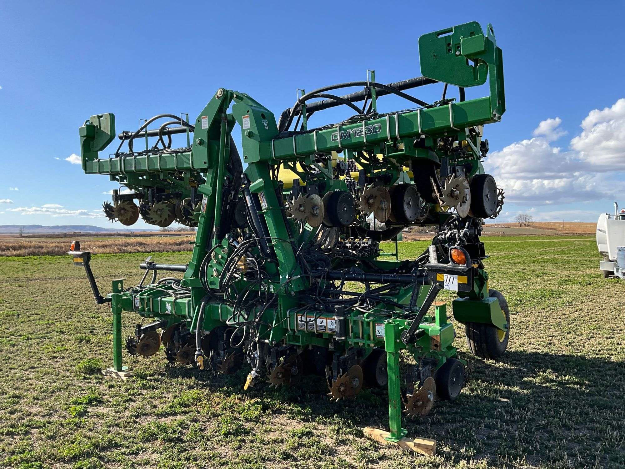 Main image John Deere DR12