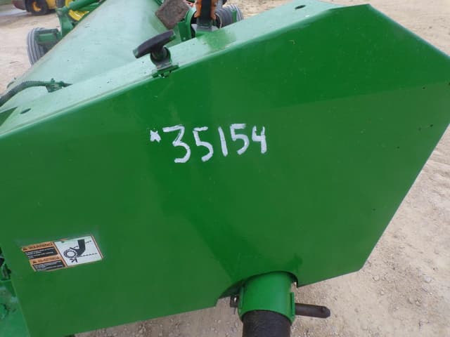 Image of John Deere 120 equipment image 1