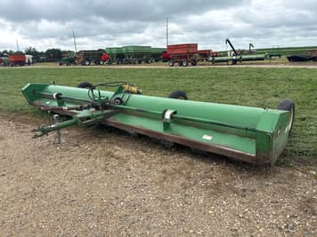 Main image John Deere 120