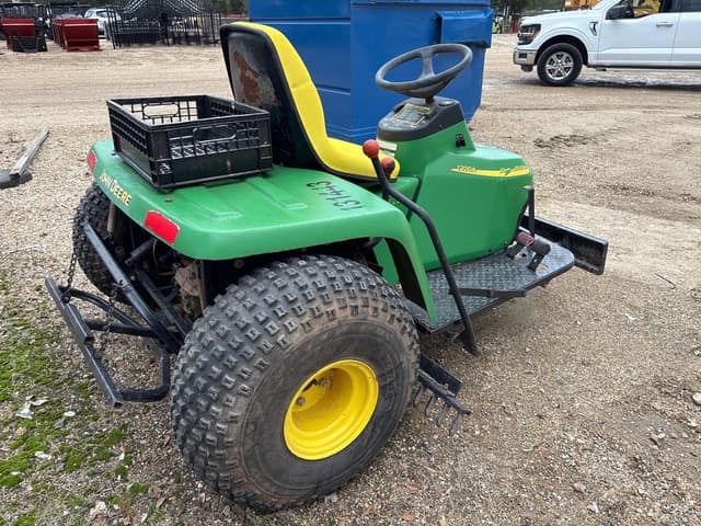 Image of John Deere 1200A equipment image 2