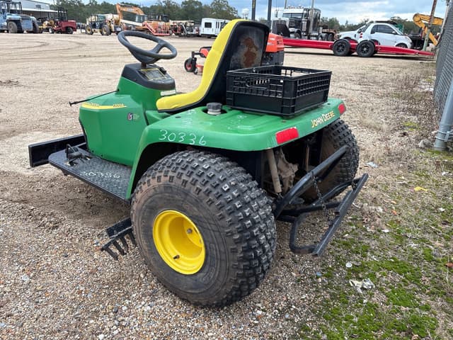 Image of John Deere 1200A equipment image 3