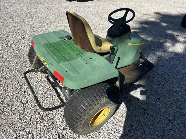 Image of John Deere 1200A equipment image 2