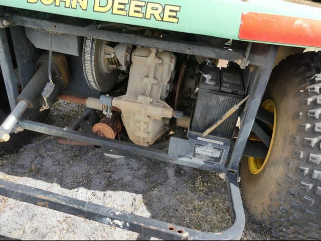 Image of John Deere 1200A equipment image 4