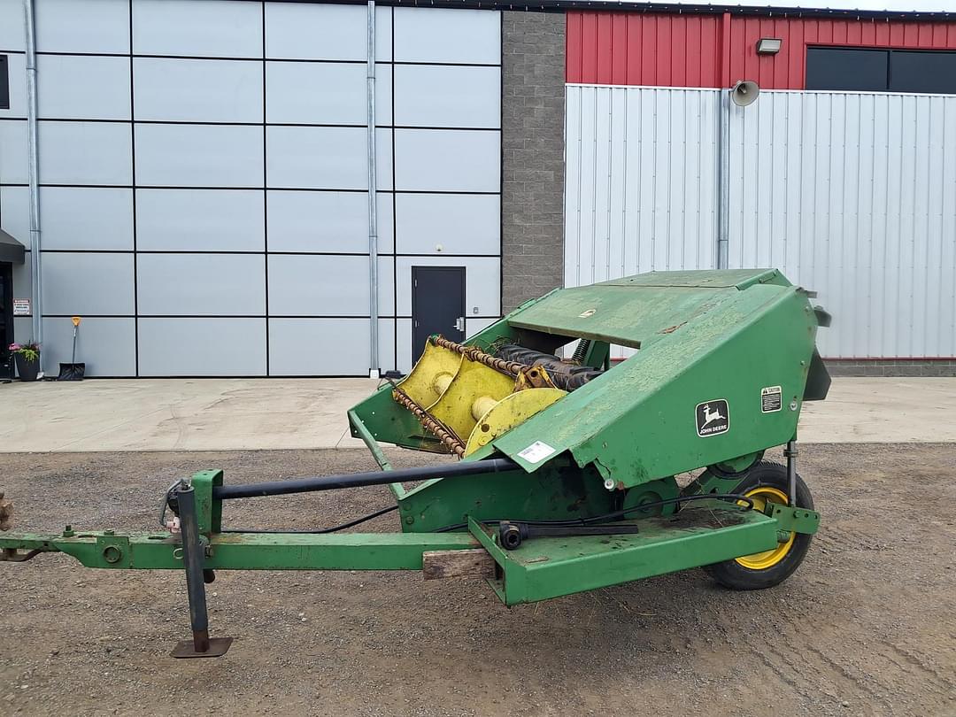 Image of John Deere 1207 Primary image