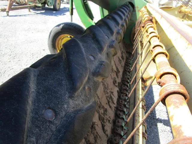 Image of John Deere 1207 equipment image 2