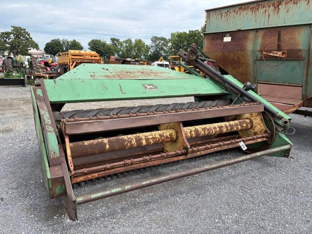 Image of John Deere 1209 equipment image 1
