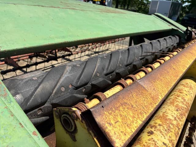 Image of John Deere 1209 equipment image 3