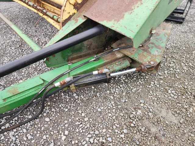 Image of John Deere 1209 equipment image 2