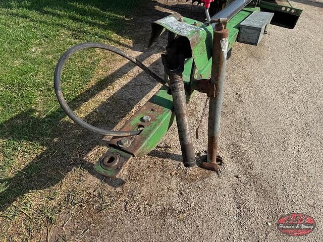 Image of John Deere 1209 equipment image 1