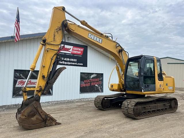 Image of John Deere 120C equipment image 1