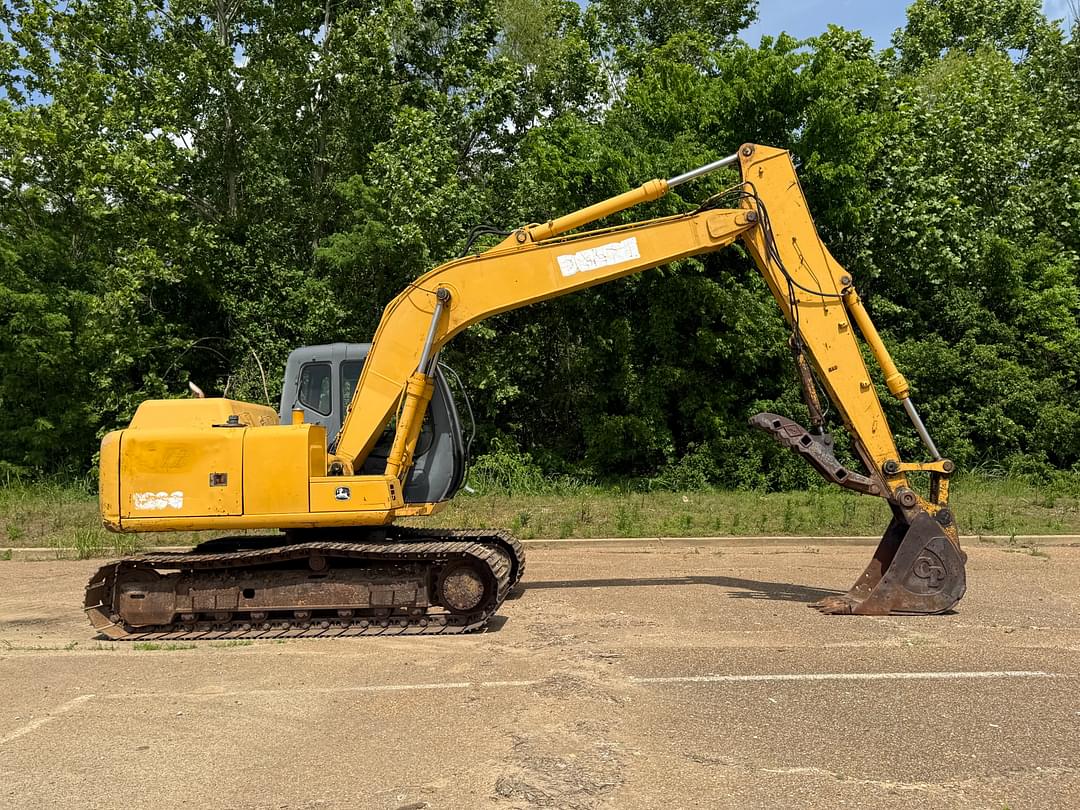 Image of John Deere 120C Primary image
