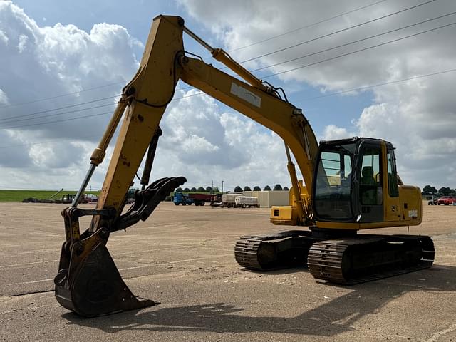 Image of John Deere 120C equipment image 2