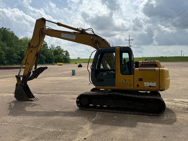 Image of John Deere 120C equipment image 1
