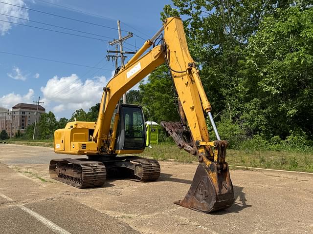 Image of John Deere 120C equipment image 3