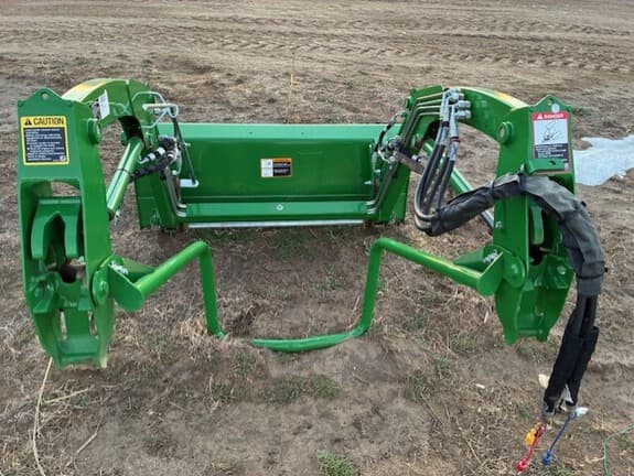 Image of John Deere 120R equipment image 2