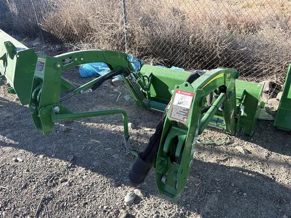 Image of John Deere 120R equipment image 2