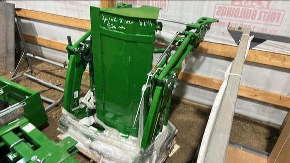 Image of John Deere 120R Image 1