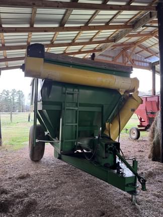 Image of John Deere 1210 equipment image 4