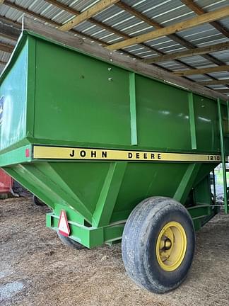 Image of John Deere 1210 Primary image