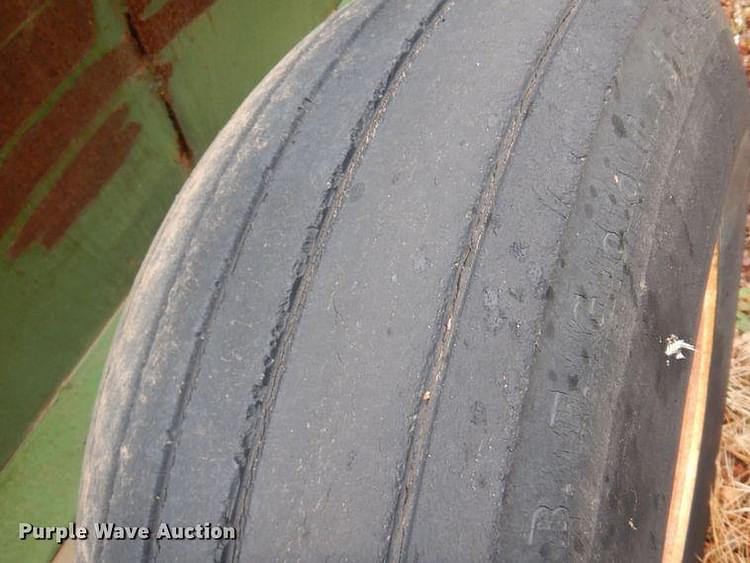 Main image John Deere 1210 26