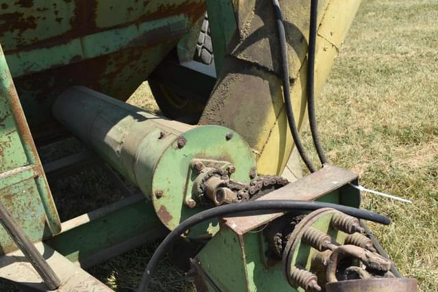 Image of John Deere 1210 equipment image 4