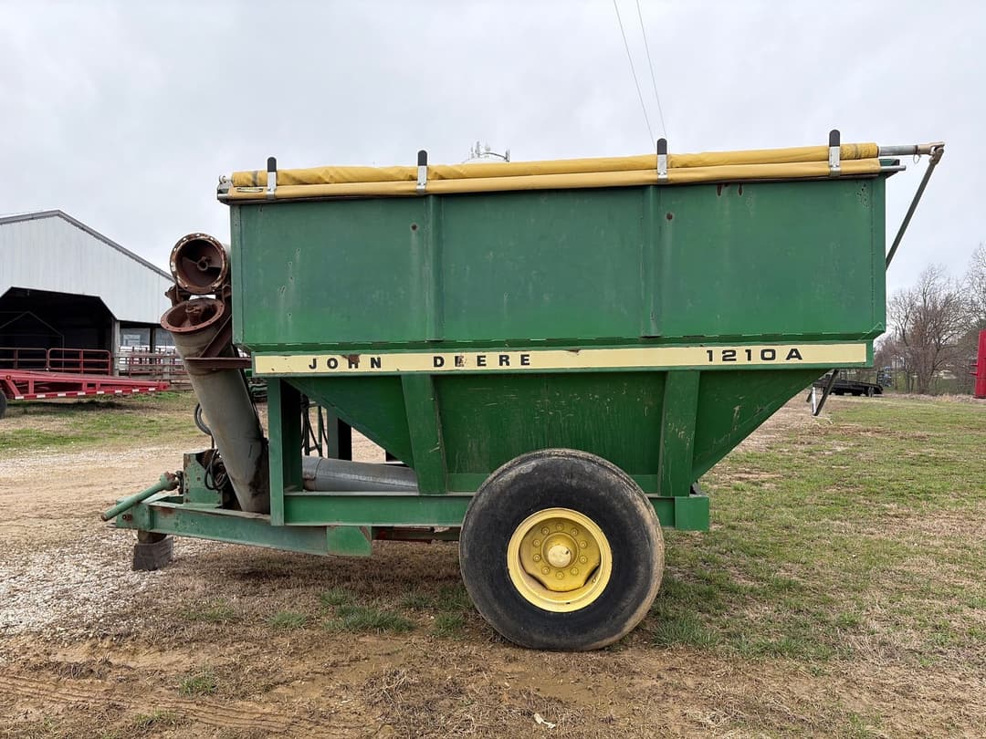 Image of John Deere 1210A Primary image
