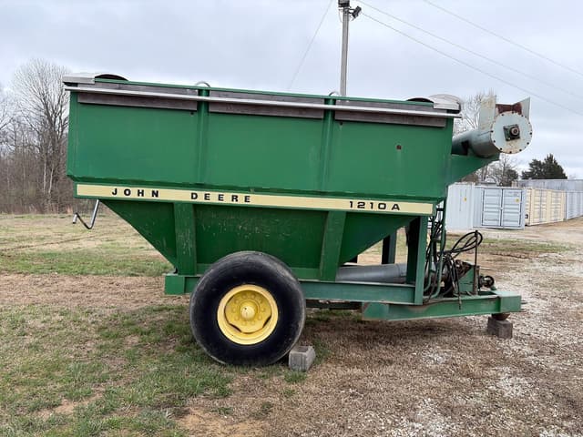 Image of John Deere 1210A equipment image 3