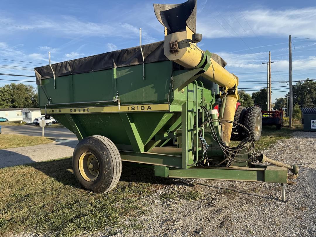 Image of John Deere 1210A Image 0
