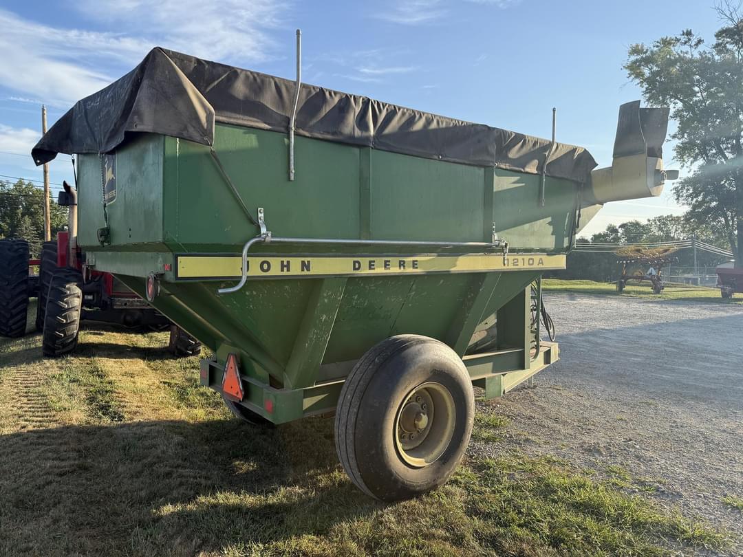 Image of John Deere 1210A Image 1