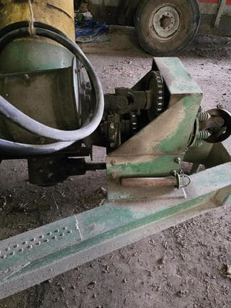 Image of John Deere 1210A equipment image 4